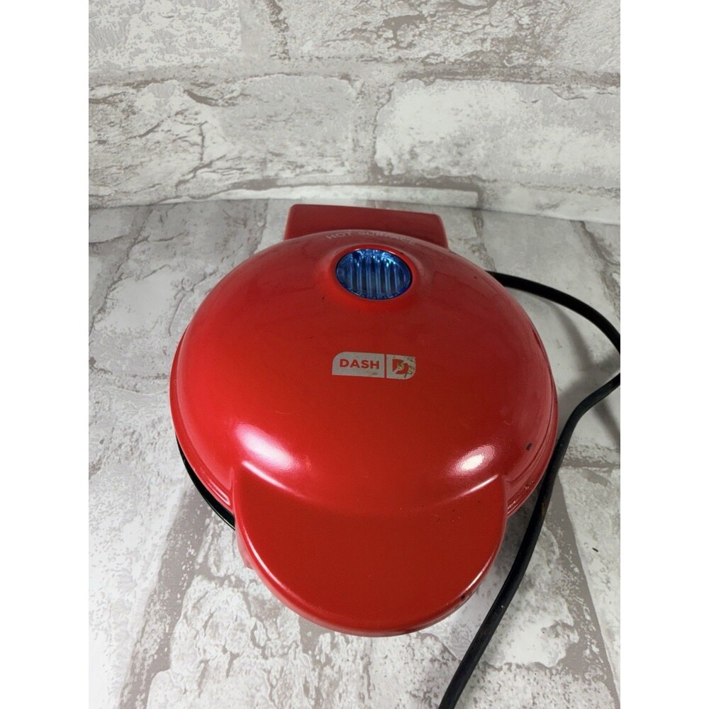 Dash Mini Waffle Maker